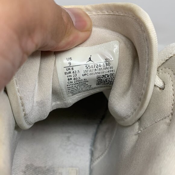 Air Jordan 1 Mid Triple White - 554724-130 - Picture 6 of 6